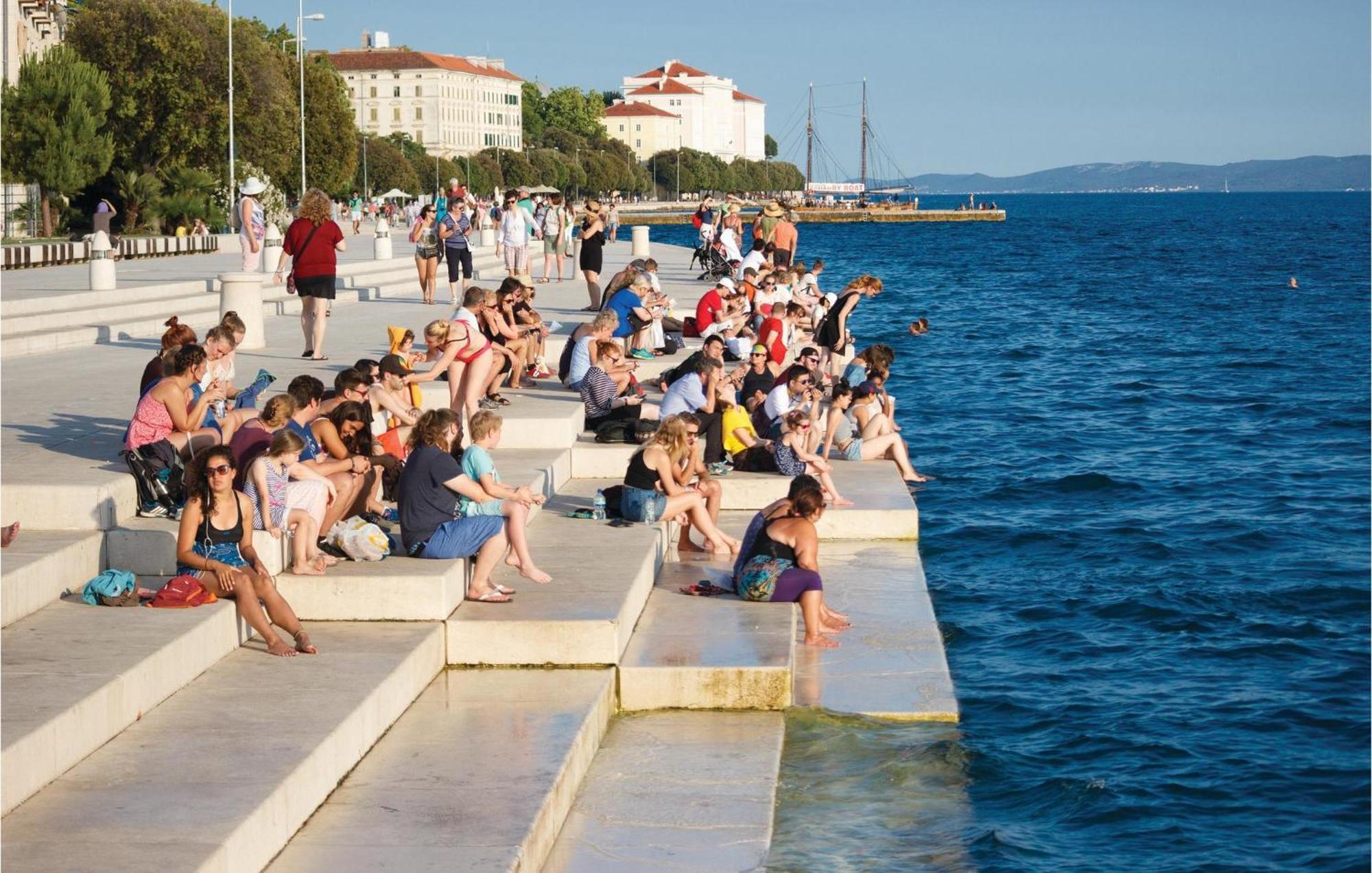 Lovely Apartment In Zadar With Wifi Eksteriør bilde